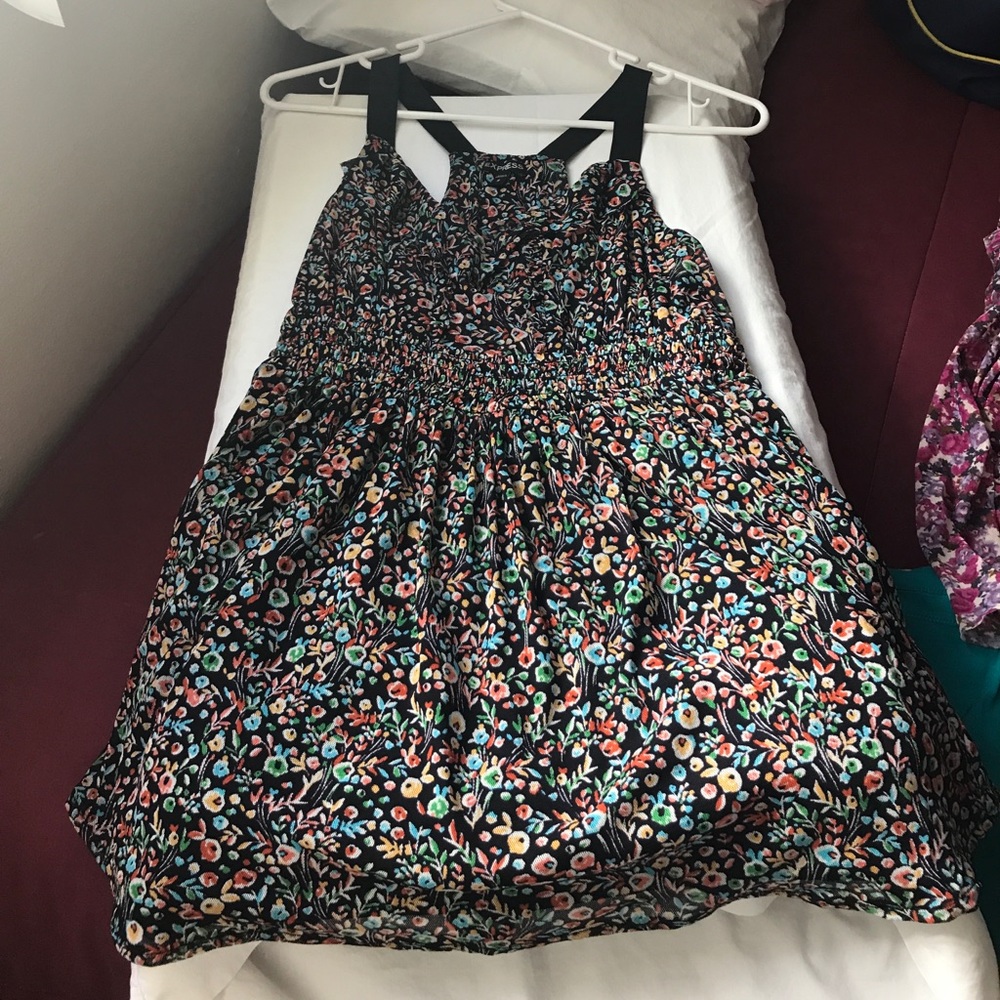 Small Express Top With Flower Pattern - image 3