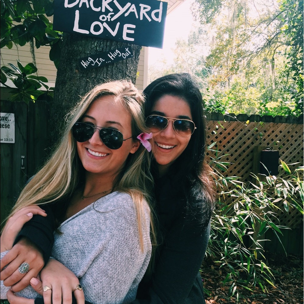 Meet your Posher, Brooke