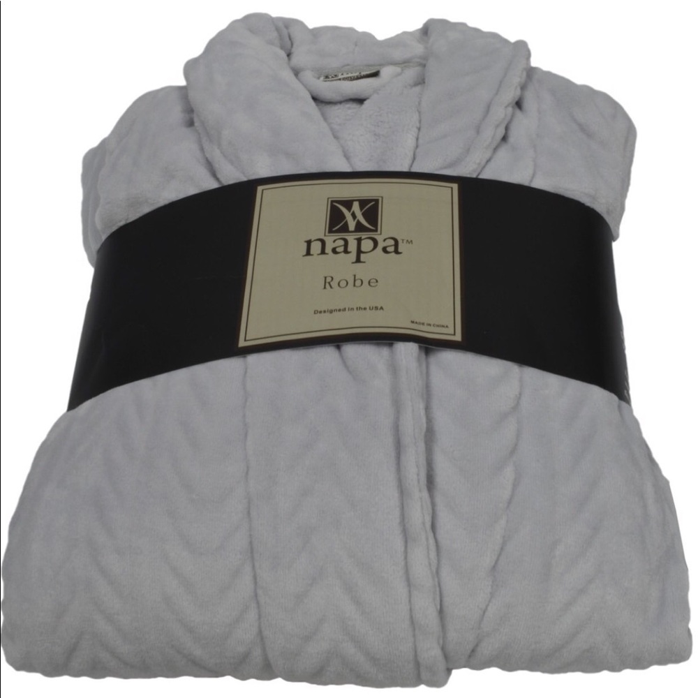 Napa Spa Women's Plush Bathrobe (Silver)
