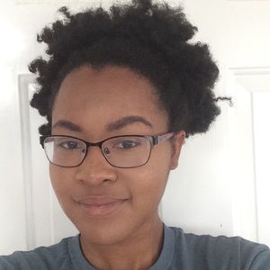 Meet your Posher, Briana