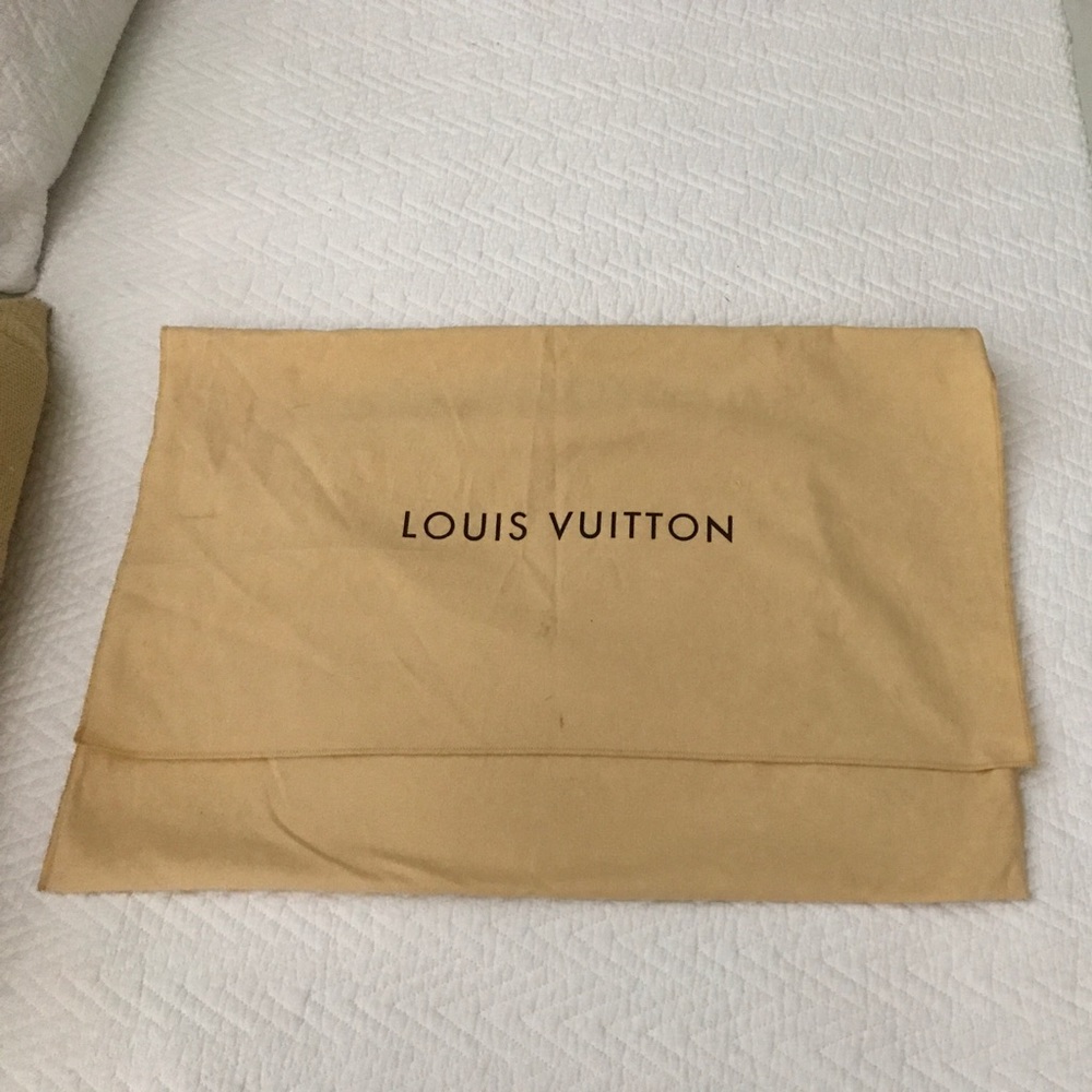 Authentic LV Dust Bag SALE 🎉