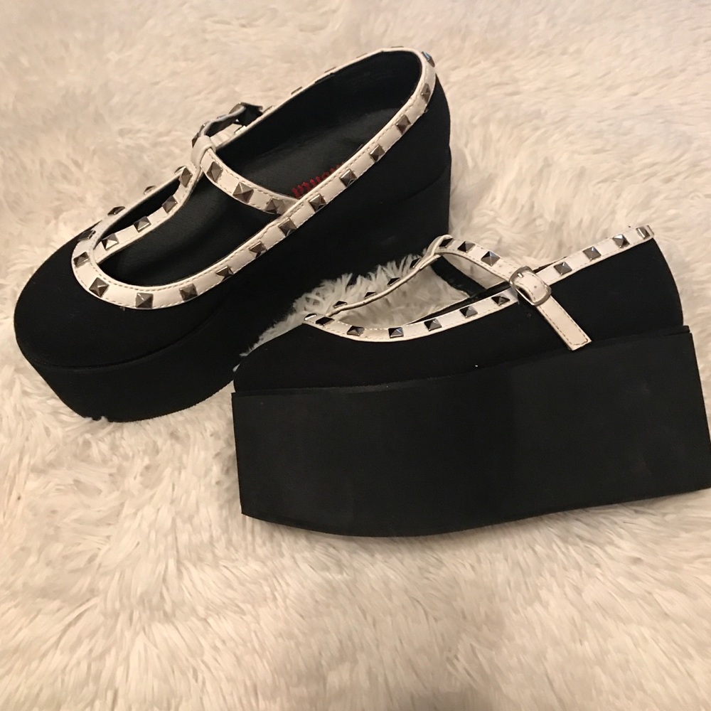 Demonic platform shoes