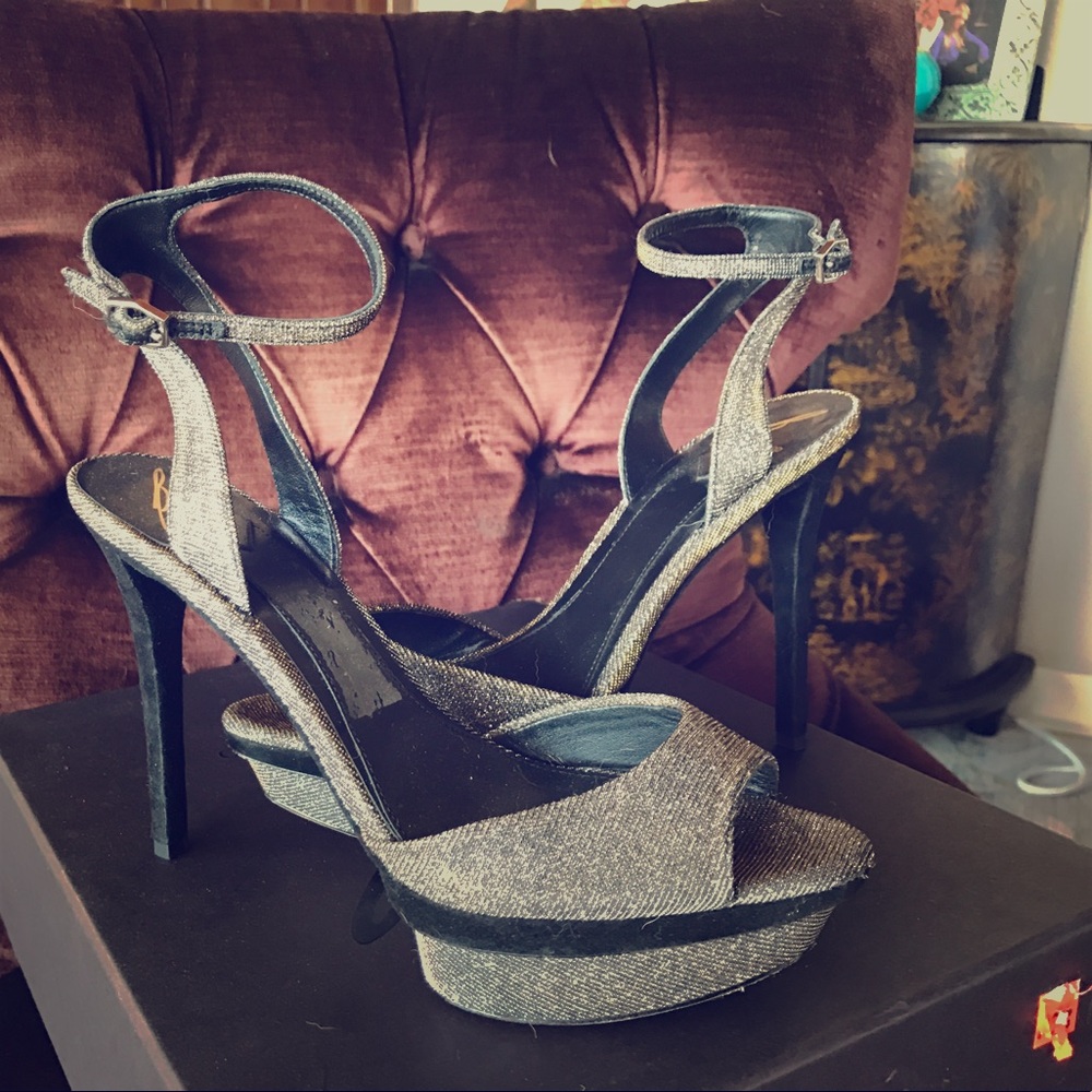 Brian Atwood femme fatal silver heels sz8.5