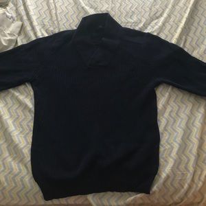 Men's small express funnel v neck