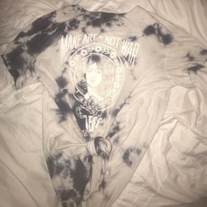 Make Art Not War shirt