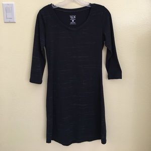 Mountain Hard Wear body con stretch dress