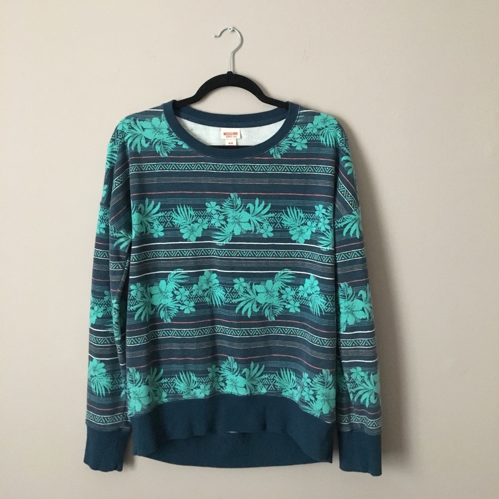 Lightweight crew neck