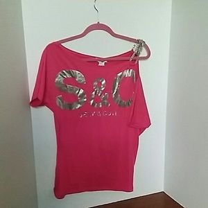 Blouse/  off shoulder