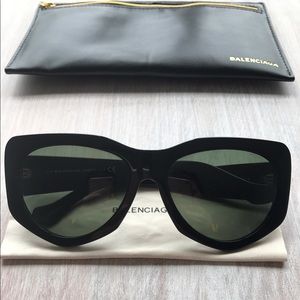 Balenciaga Sunglasses. Blackout lenses 😎