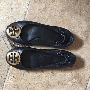 Black Tory Burch reva flats