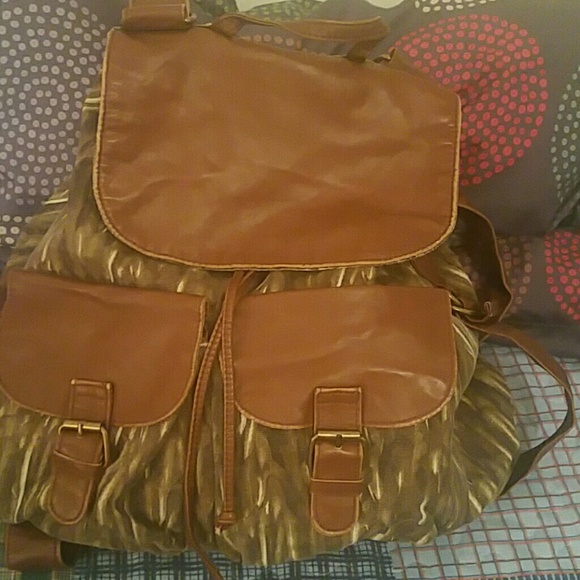 Aldo Backpack - Picture 4 of 4