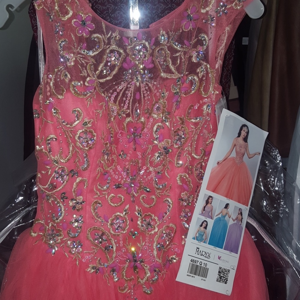 Quinceanera-pageant dress