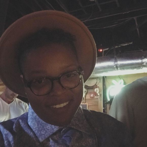 Meet your Posher, Hudson - Picture 1 of 1