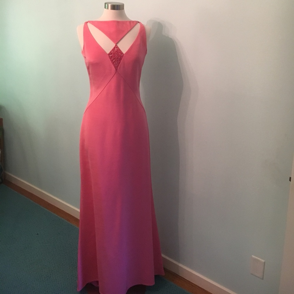 Elegant coral/pink evening gown