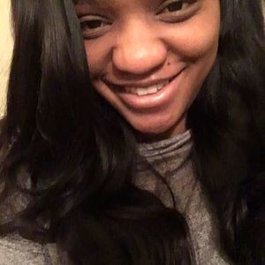 Meet your Posher, Teonna