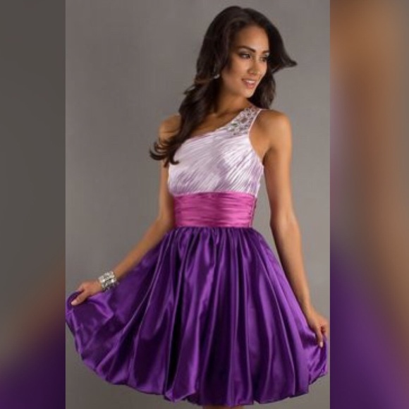 Prom Girl Dresses & Skirts - Homecoming Dress / Prom Dress