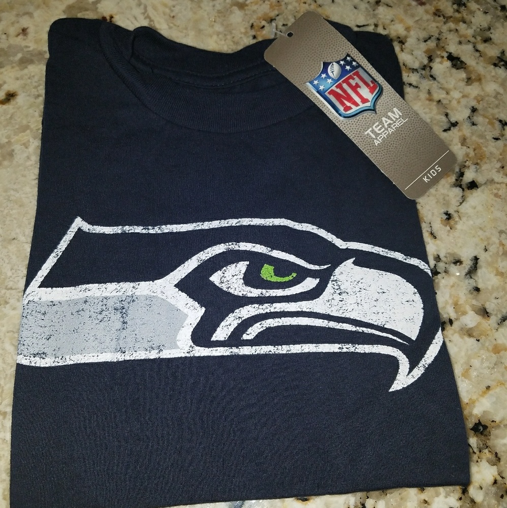 Girls Seahawks tshirt - Picture 3 of 3