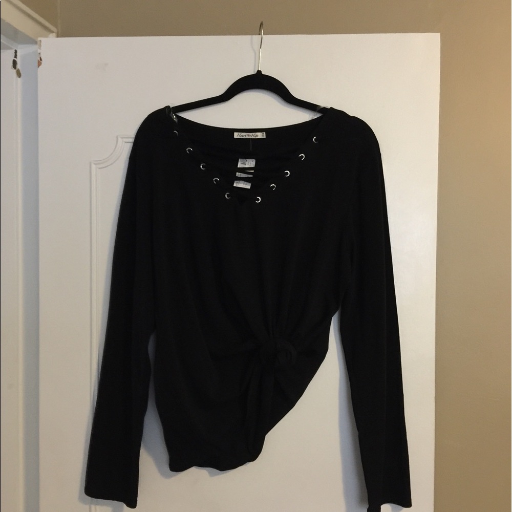 Sexy black lace up tee!