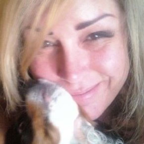 Meet your Posher, Lisa - Picture 1 of 1