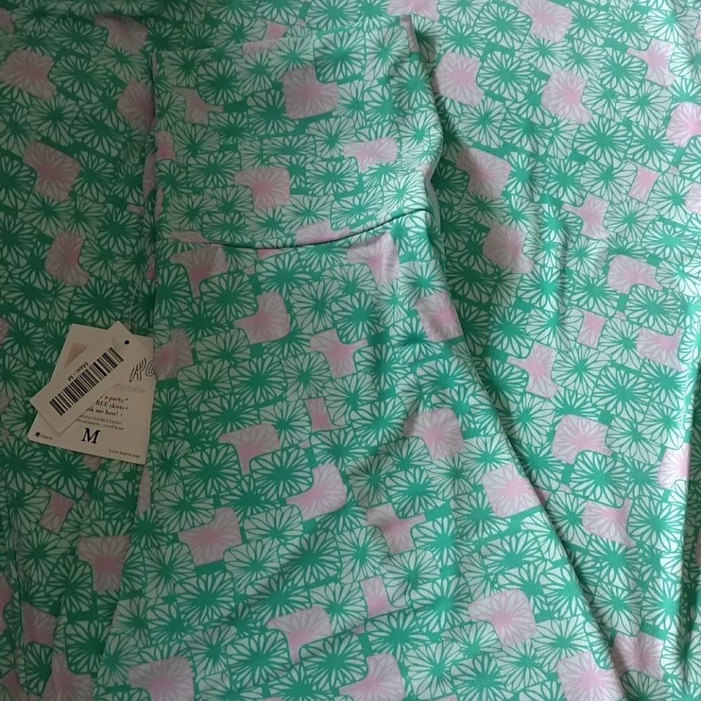 Medium NWT Maxi