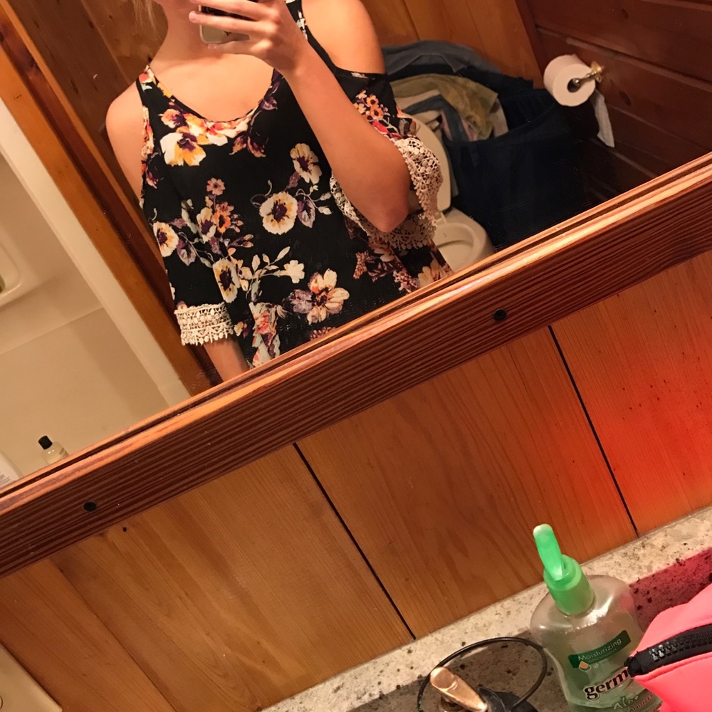 🌼🌼😍 - Picture 5 of 5