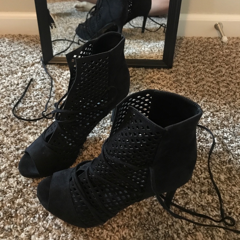 Black lace up heels