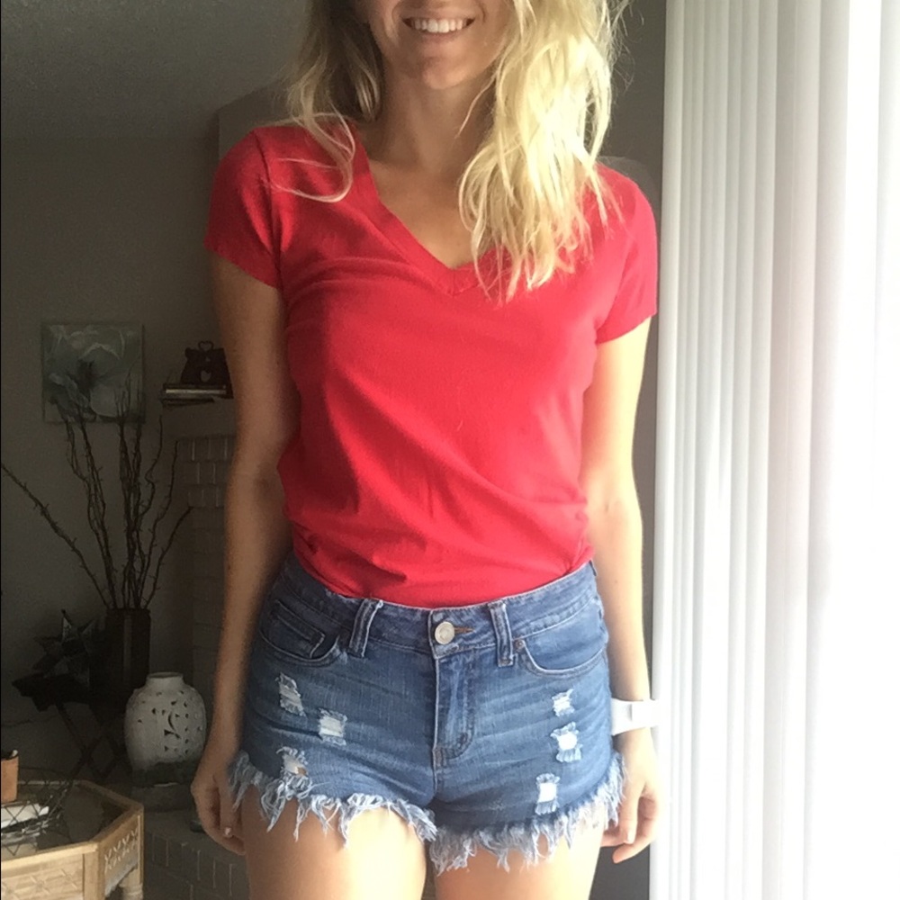 Red V-neck t shirt