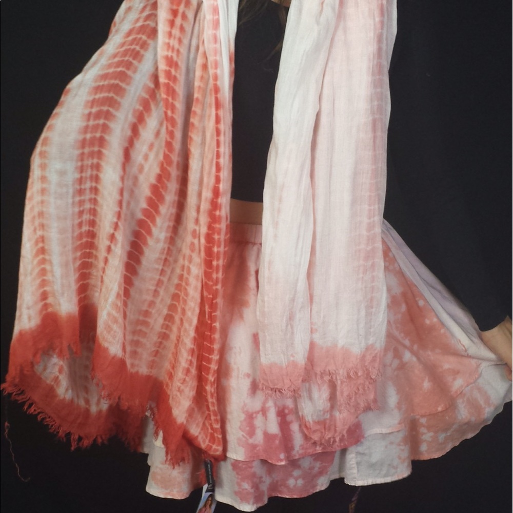 Yummy coral pink tie-dye long scarf