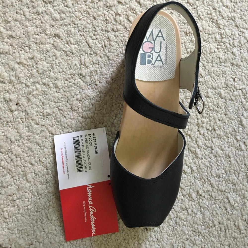 Perfect Maguba leather clog sandals
