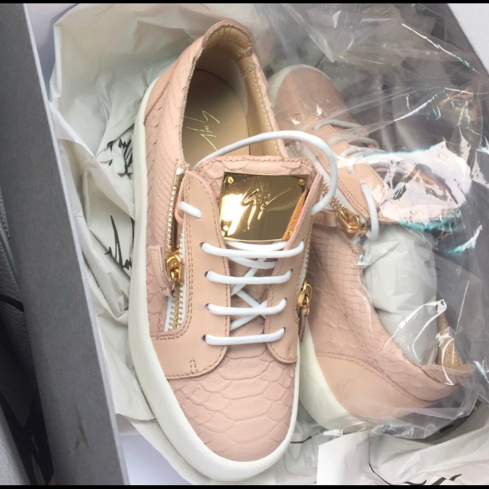 Giuseppe Sneakers