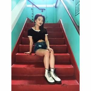 Meet your Posher, Emma