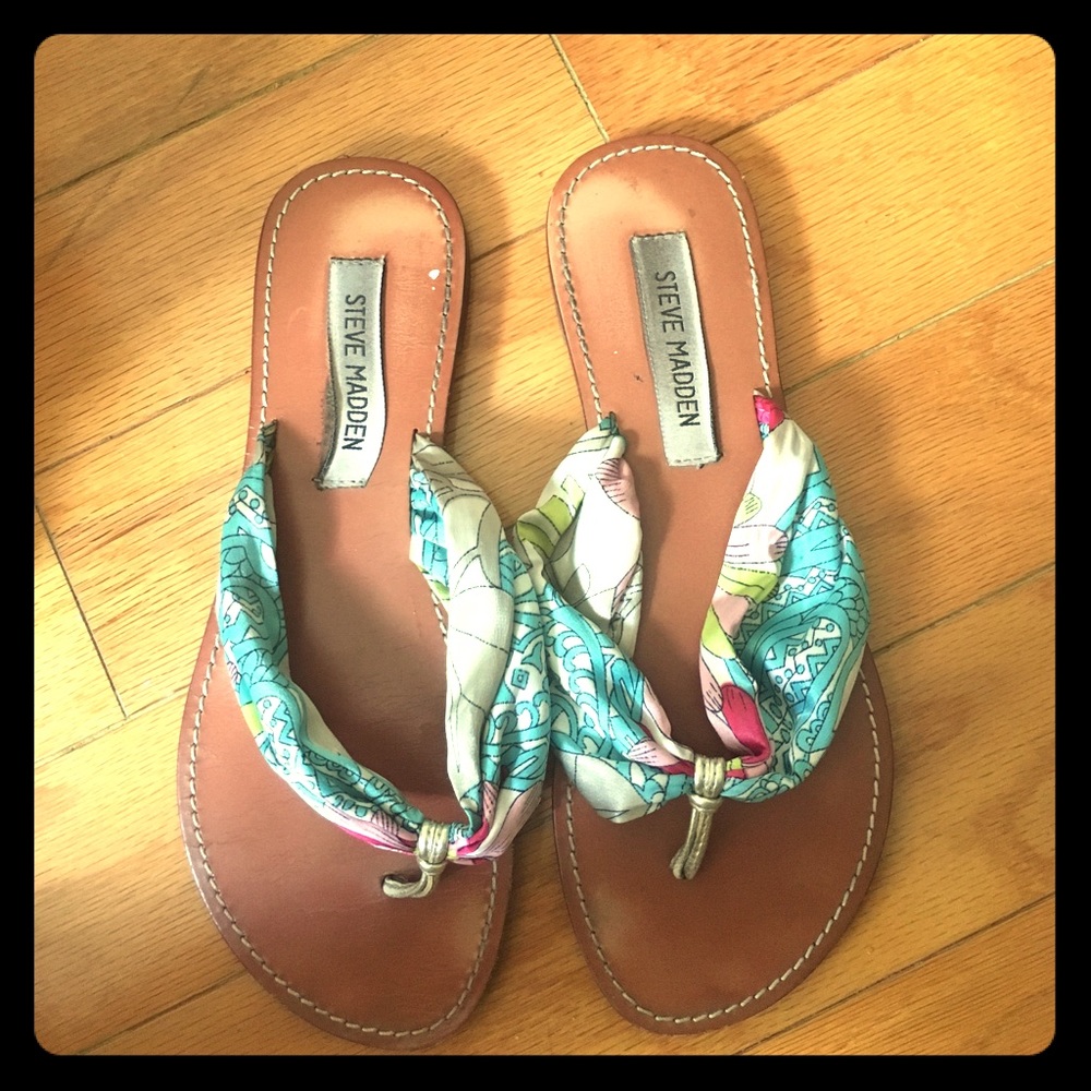 Steve Madden silk scarf flip flops