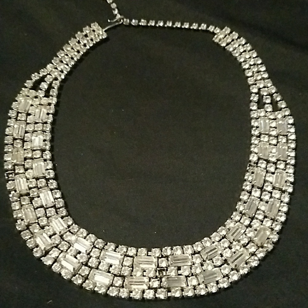 Crystal necklace & bracelet set