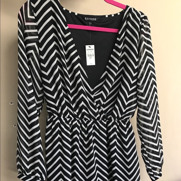 Black and white chevron stripe dress. - Picture 1 of 2