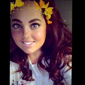 Meet your Posher, Ashleigh