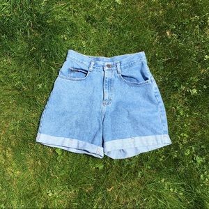 Vintage Cuffed High Waisted Denim Riders Shorts