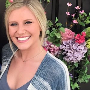 Meet your Posher, Kaitlyn