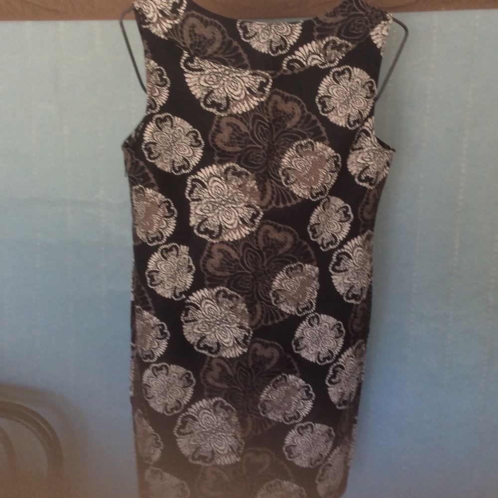 212 COLLECTION - Picture 2 of 5
