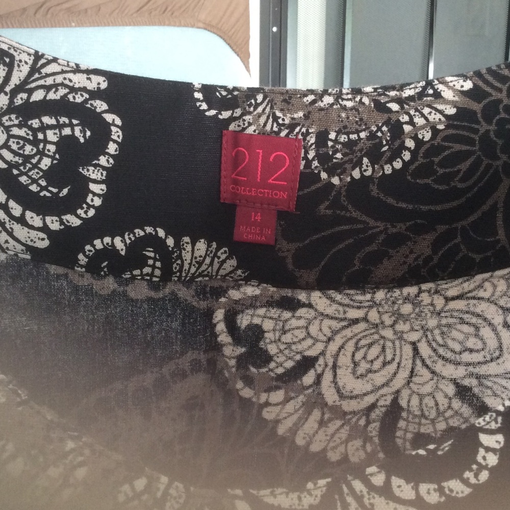 212 COLLECTION - Picture 3 of 5