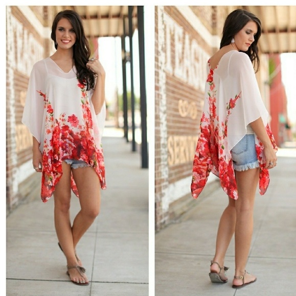 Infinity Raine Other - Last 1 SALE 🎉 Red & White Floral Cover-up