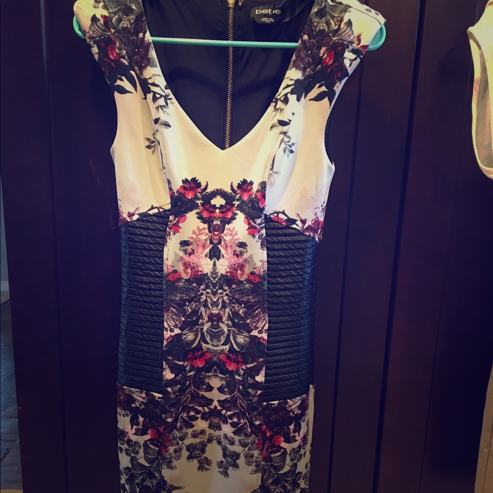 Bebe print midi dress