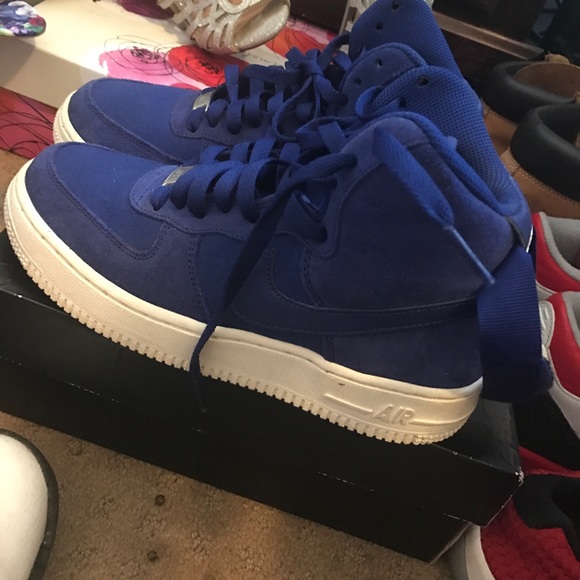 Navy blue Nike Air Force 1s - Picture 1 of 4