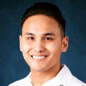 Meet your Posher, Adrian