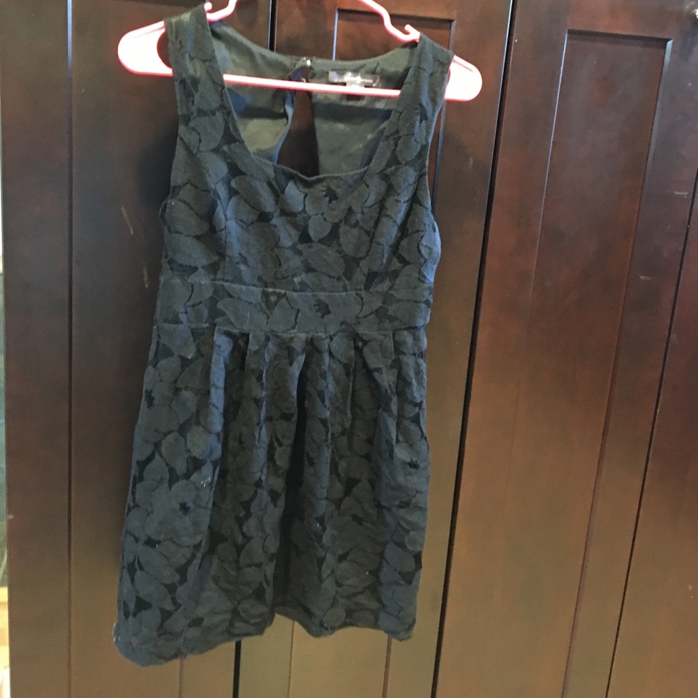 Forever 21 lace dress