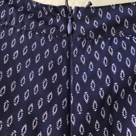 Patterned Shorts - Picture 4 of 4