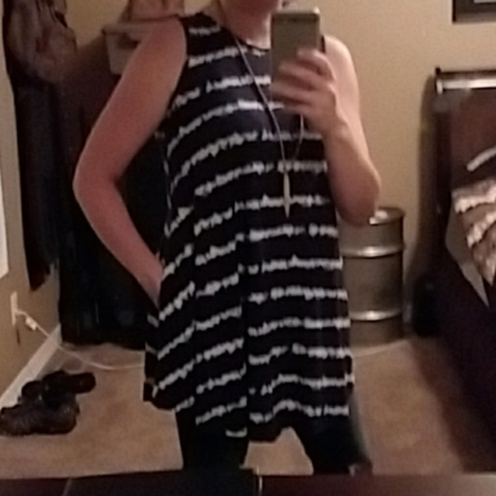 RESERVED💥LAST 1 SALE 💫 Striped Tunic Dress - Picture 6 of 7