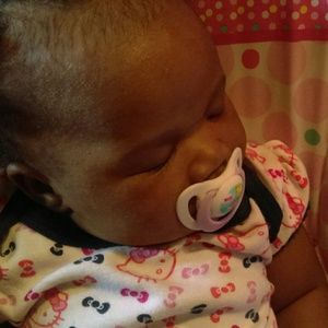 Meet your Posher, Roxanne