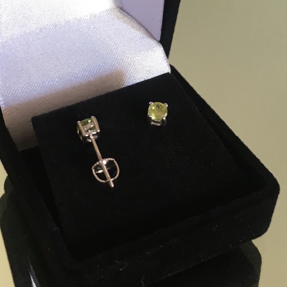 4 prong Basket Set 14K White Gold over Sterling 🌼 - Picture 8 of 8