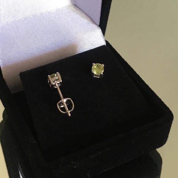 4 prong Basket Set 14K White Gold over Sterling 🌼 - Picture 8 of 8