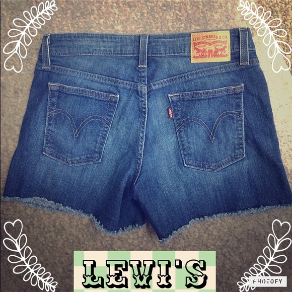 Levi's Pants - Levi Strauss Denim Shorts Women's Size 6